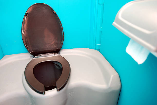 Best Porta potty delivery and setup  in Pinecrest, FL