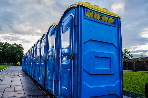 Best Portable restroom trailer rental  in Pinecrest, FL